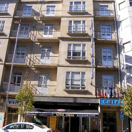 Hotel Chipen Vigo Bagian luar foto