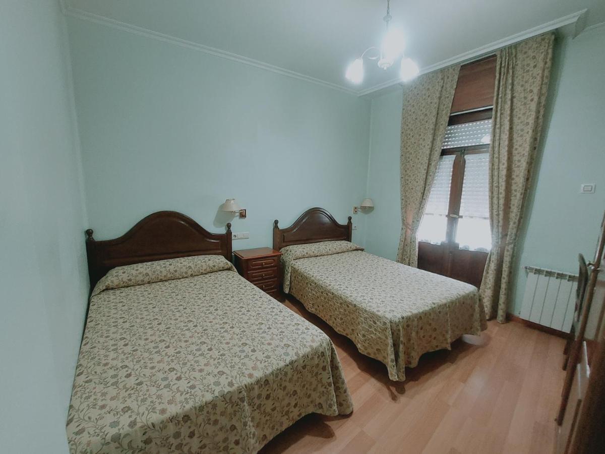 Hotel Chipen Vigo Bagian luar foto